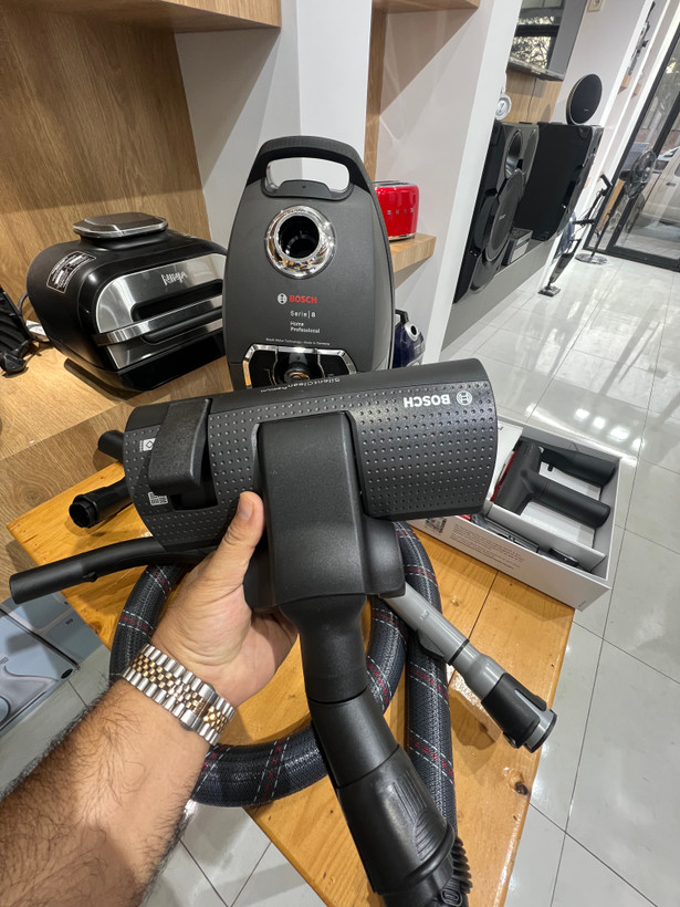 جارو برقی بوش مدل 8PRO5 ساخت آلمان