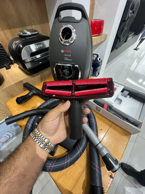 جارو برقی بوش مدل 8PRO5 ساخت آلمان