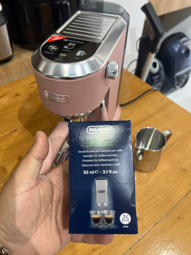اسپرسوساز دلونگی مدل EC890 با قابلیت Cold Brew و 15 بار
